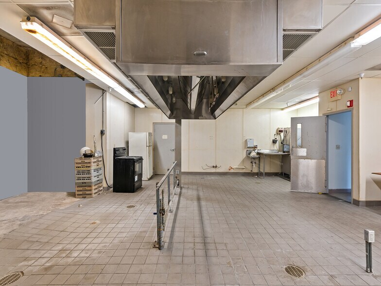 More Photos Of 1299 E Oakland Park Blvd, Oakland Park Office For Sale