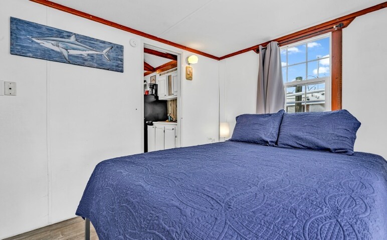 More Photos Of 200 Treasure Harbor Dr, Islamorada Marina For Sale