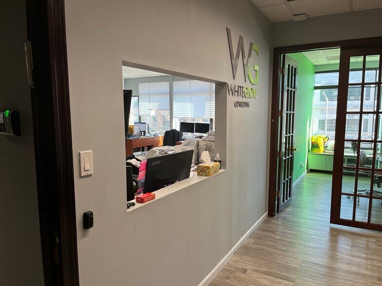 More Photos Of 1100 Coney Island Ave, Brooklyn Office For Lease