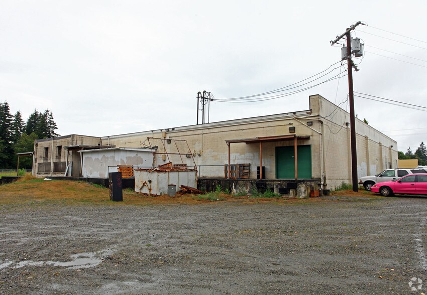 More Photos Of 9121-9123 Evergreen Way, Everett Freestanding For Lease
