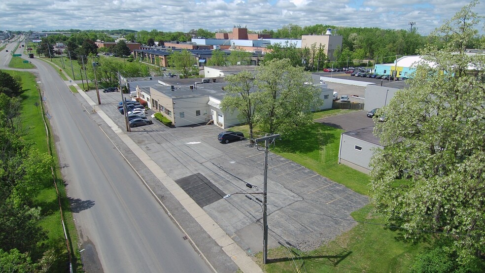 More Photos Of 2099 Mount Read Blvd, Rochester Distribution For Lease