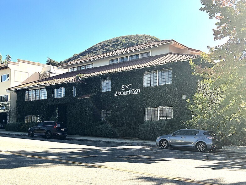 Primary Photo Of 28240 Agoura Rd, Agoura Hills Medical For Lease