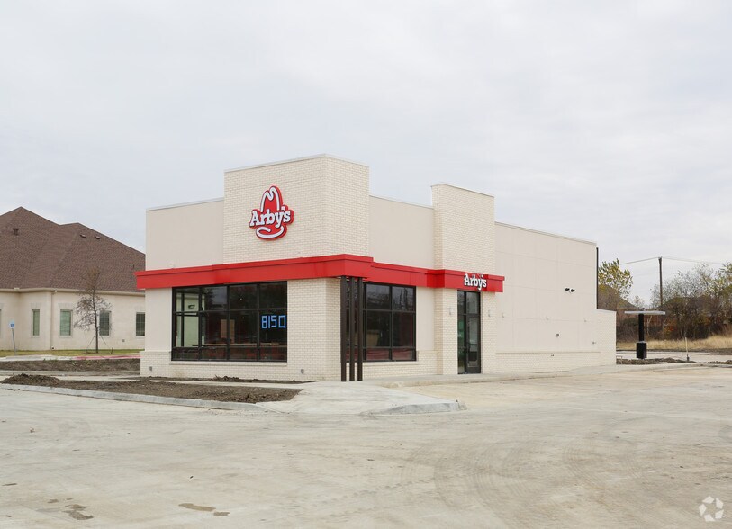 More Photos Of 8150 Matlock Rd, Arlington Fast Food For Lease