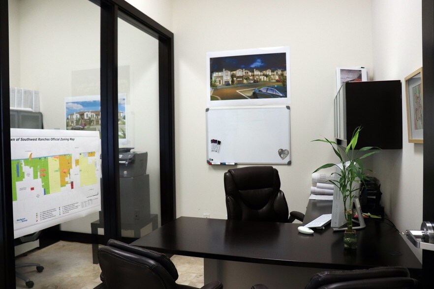 More Photos Of 10388 State Road 84, Davie Warehouse For Lease