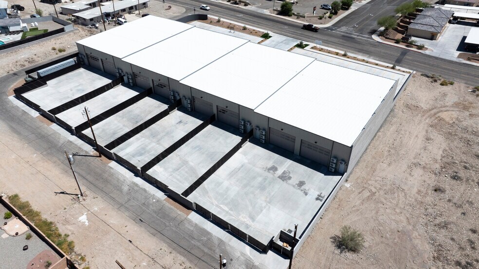 More Photos Of 2995 Kiowa Blvd N, Lake Havasu City Industrial For Lease
