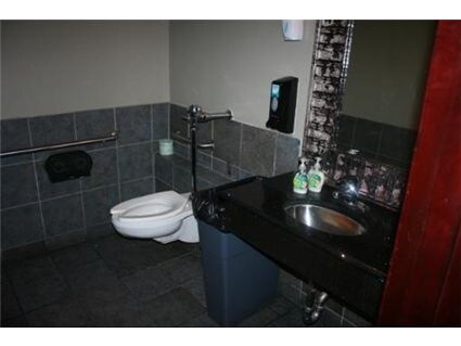 More Photos Of 2417 N Clybourn Ave, Chicago Restaurant For Lease