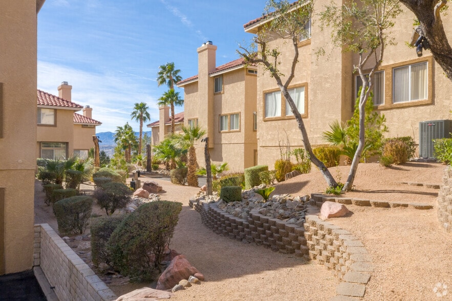 More Photos Of 3400 Dry Gulch Dr, Laughlin Apartments For Sale