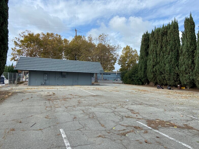 More Photos Of 802 N 13th St, San Jose Fast Food For Lease