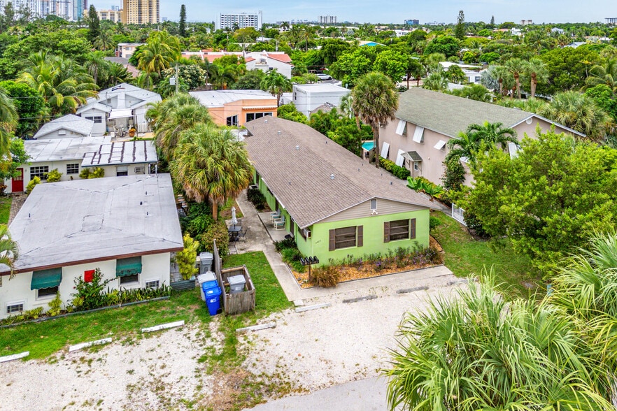 More Photos Of 3308 SE 3rd St, Pompano Beach Specialty For Sale