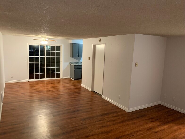 More Photos Of 3482 30th Ave NE, Salem Apartments For Sale