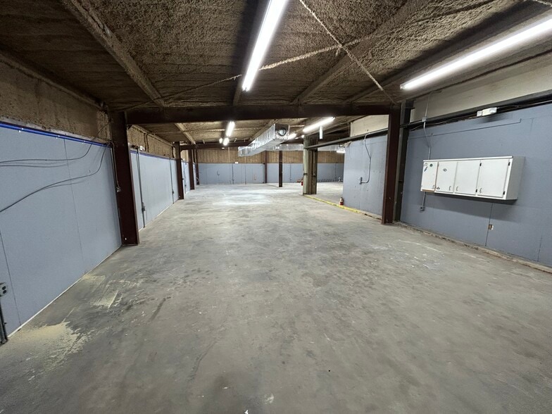 More Photos Of 5771 I 10 Industrial Pky N, Theodore Warehouse For Lease