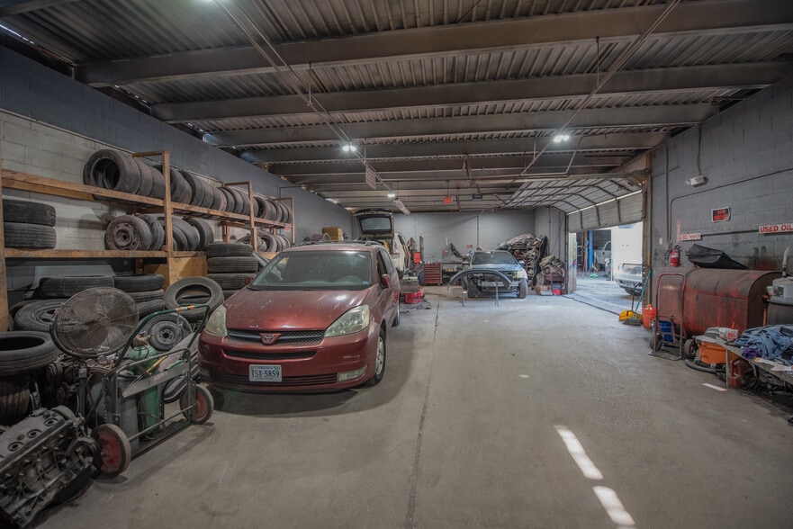 More Photos Of 2838 Bladensburg Rd NE, Washington Service For Lease