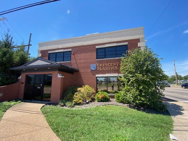 More Photos Of 955 E Diamond Ave, Evansville Manufacturing For Lease