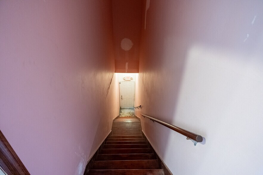 More Photos Of , Coral Gables Office For Sale