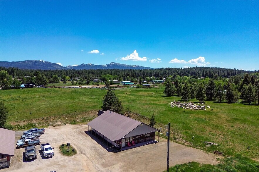 More Photos Of 105 E Jacob St, McCall Service For Sale