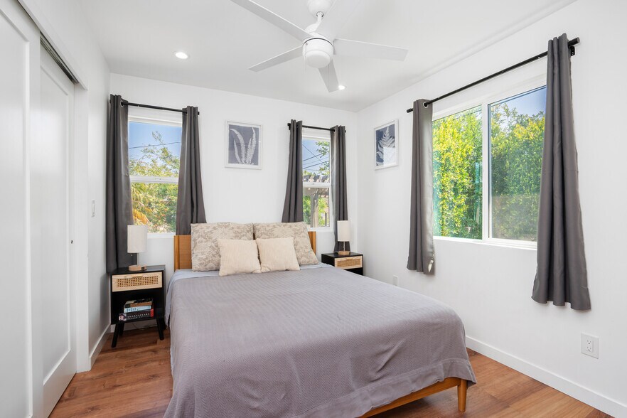 More Photos Of 8430 Wiley Post Ave, Los Angeles Multifamily For Sale