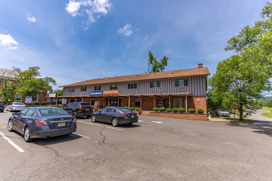 More Photos Of 350 Grove St, Bridgewater Medical For Sale