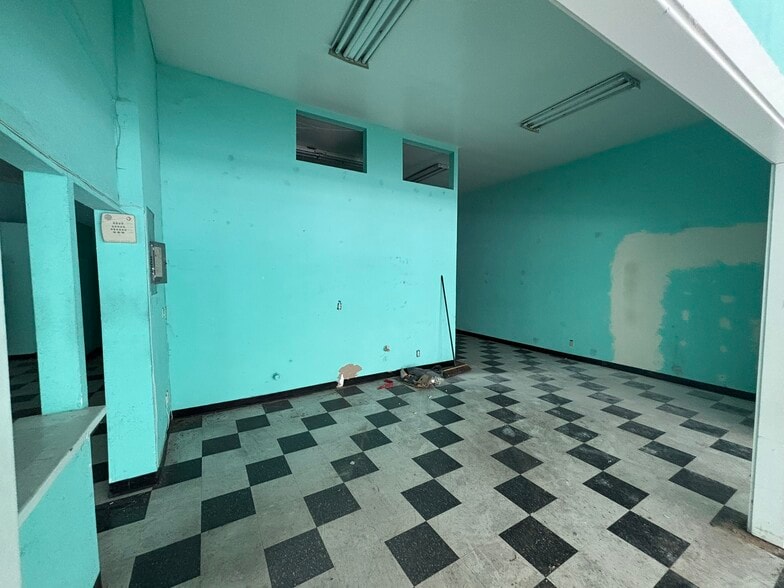 More Photos Of 423-427 S Bascom Ave, San Jose Unknown For Lease