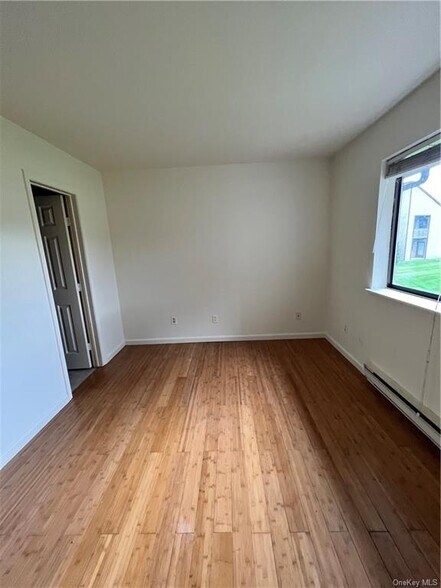 More Photos Of , Woodridge Multifamily For Sale