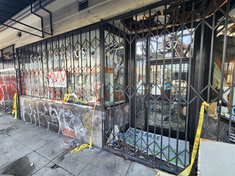 More Photos Of 337 N Fairfax Ave, Los Angeles Storefront For Sale