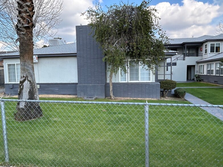 More Photos Of 1607 Palm Dr, Bakersfield Apartments For Sale