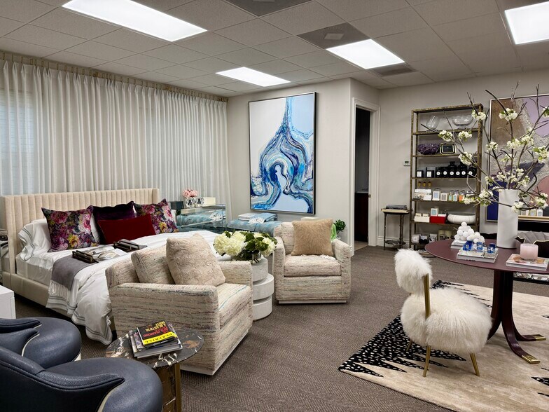 More Photos Of 15417 N Florida Ave, Tampa Medical For Lease