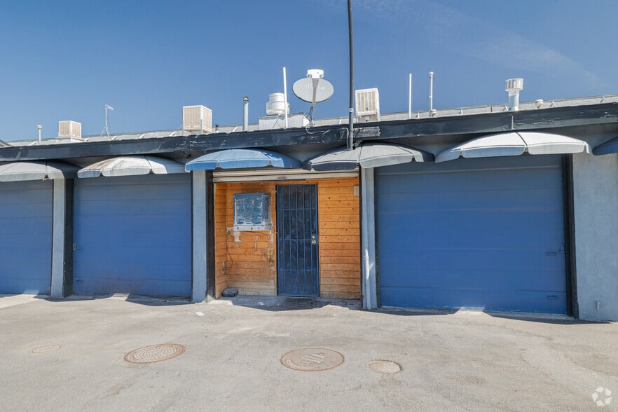 More Photos Of 3000-3090 Mill St, Reno Unknown For Lease