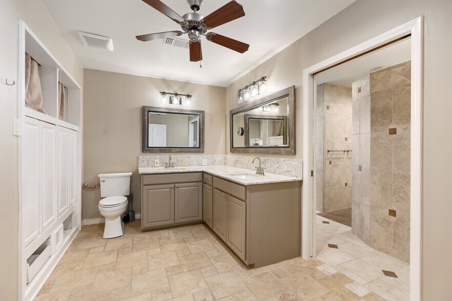 More Photos Of 2355 Jackson League Cir, Brenham Lodge Meeting Hall For Sale