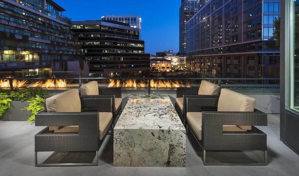 More Photos Of 989 112th Ave NE, Bellevue Apartments For Lease