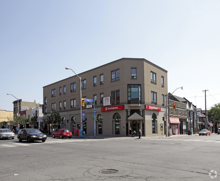 More Photos Of 659-671 Danforth Av, Toronto Storefront Retail Office For Lease