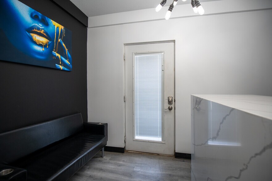 More Photos Of 6632 E Truman Rd, Kansas City General Retail For Sale