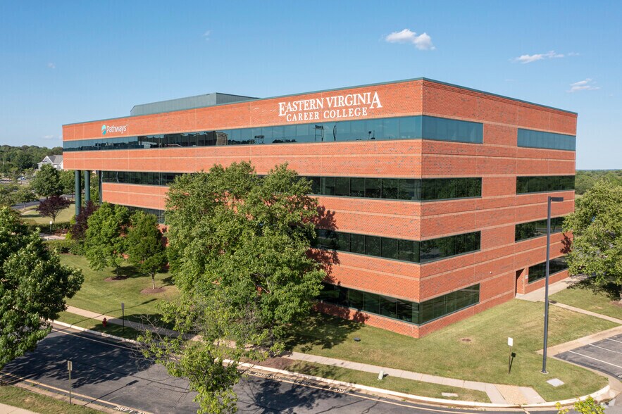 More Photos Of 10304 Spotsylvania Ave, Fredericksburg Office For Lease