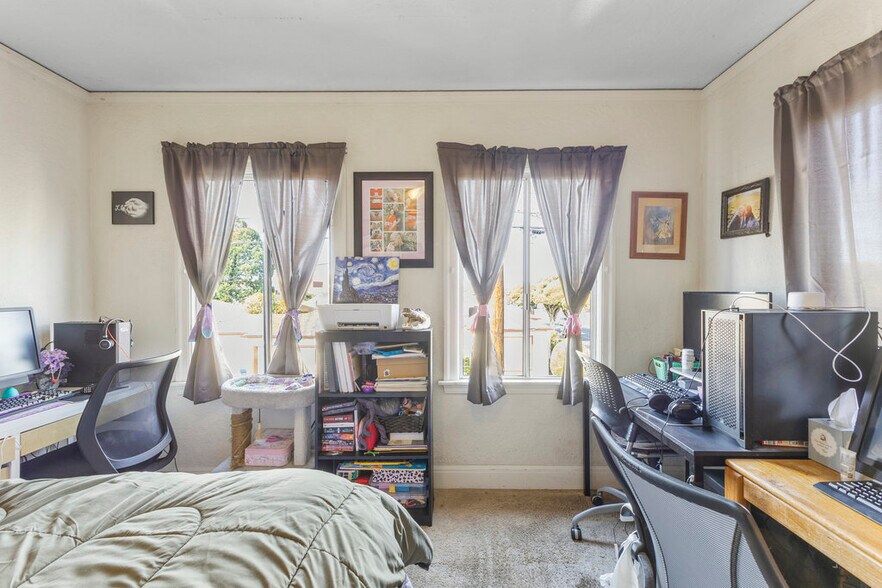 More Photos Of 2900 Barrett Ave, Richmond Multifamily For Sale