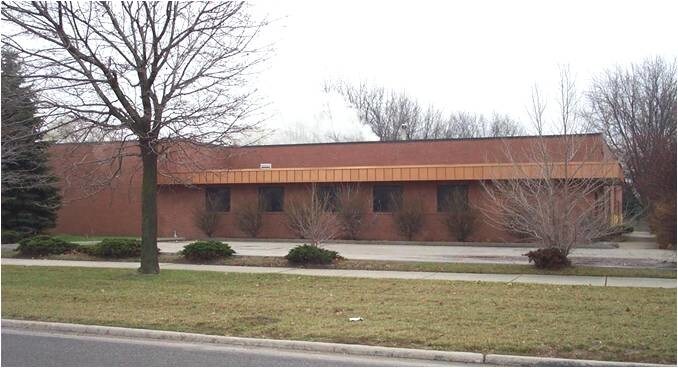 More Photos Of 31711-31715 W 8 Mile Rd, Livonia Warehouse For Lease