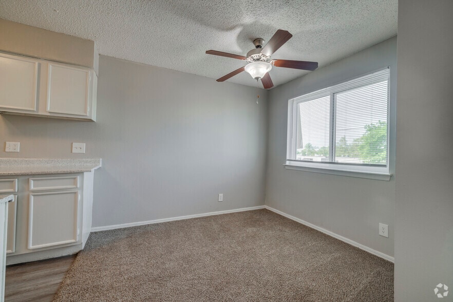 More Photos Of 11107 E Brady St, Tulsa Apartments For Sale