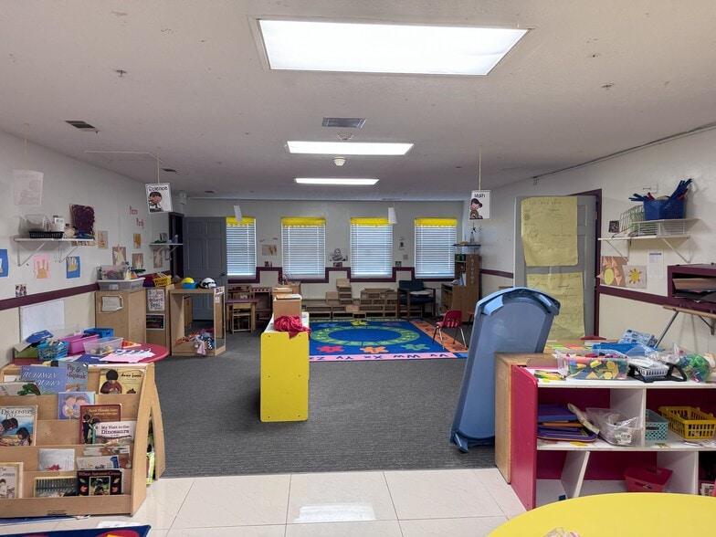 More Photos Of 6755 Old National Hwy, Atlanta Schools For Sale