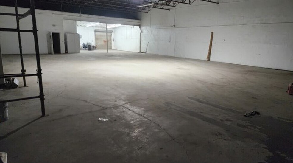 More Photos Of 14040 NW 19th Ave, Opa-locka Industrial For Sale