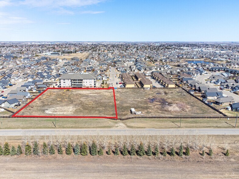 More Photos Of 1308 53 Av, Lloydminster Land For Sale