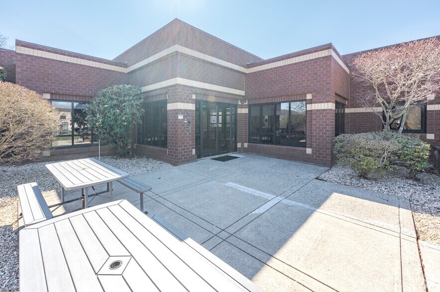 More Photos Of 2 Morse Rd, Oxford Warehouse For Sale