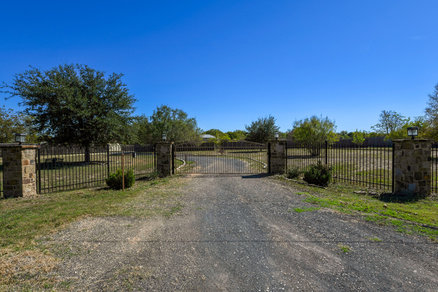 Primary Photo Of 777 Happy Haven Rd, Mcqueeney Manufacturing For Sale