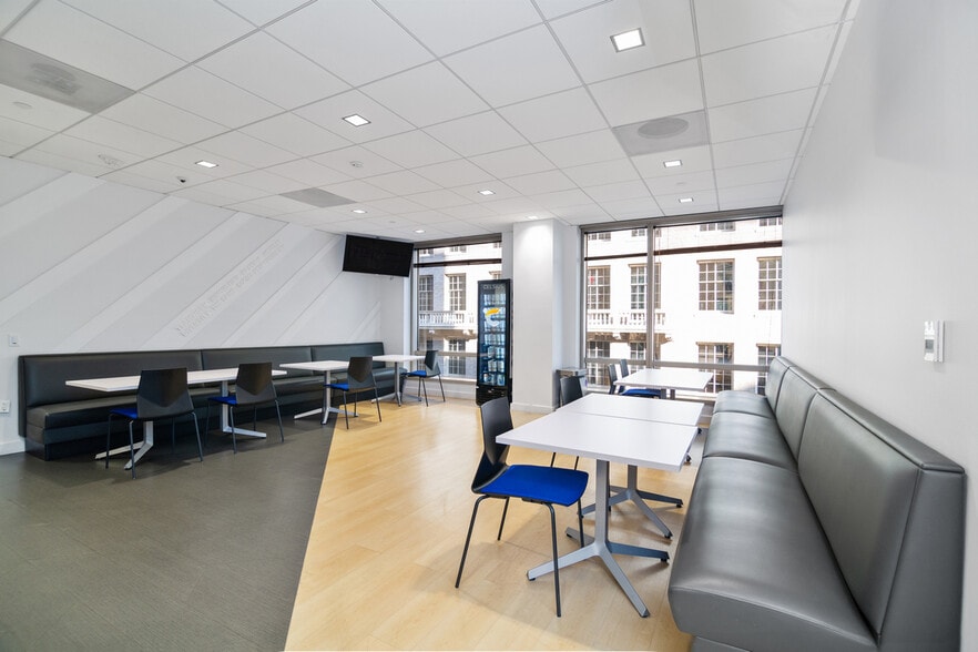 More Photos Of 420 Fifth Ave, New York Office For Sale