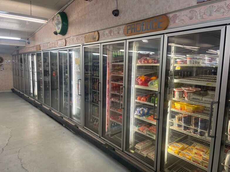 More Photos Of 2 S Main St, Norfolk Supermarket For Sale