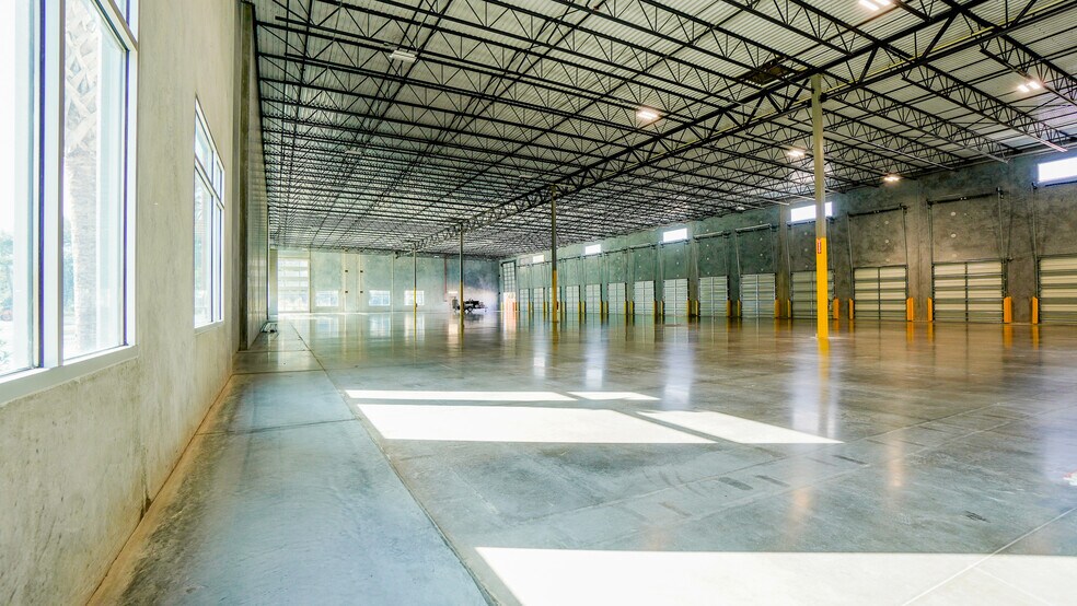 More Photos Of 1290 Ocoee Apopka Rd, Ocoee Unknown For Lease