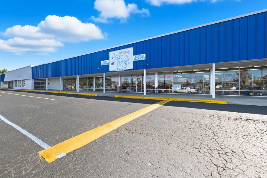 More Photos Of 8507-8541 Terry Rd, Louisville Storefront For Sale