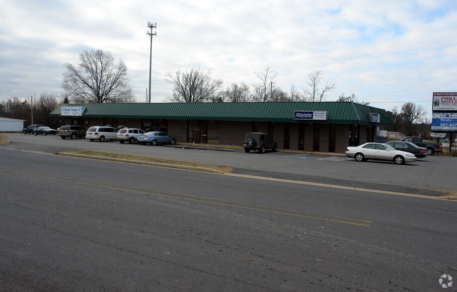 5200 Highway 5 N  