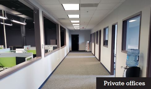 More Photos Of 440 Quadrangle Dr, Bolingbrook Office For Sale