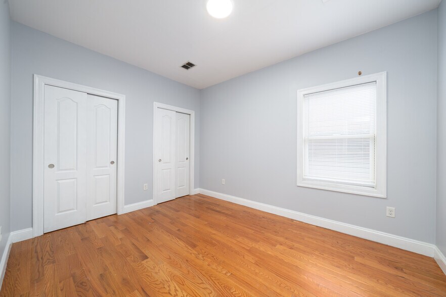 More Photos Of 187 Zabriskie St, Jersey City Apartments For Sale