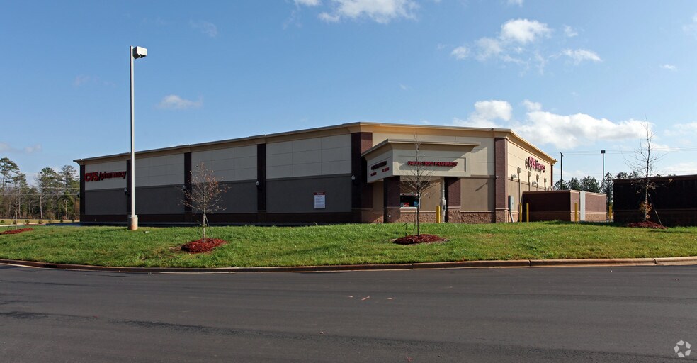 More Photos Of 8420 Steele Creek Rd, Charlotte Drugstore For Sale