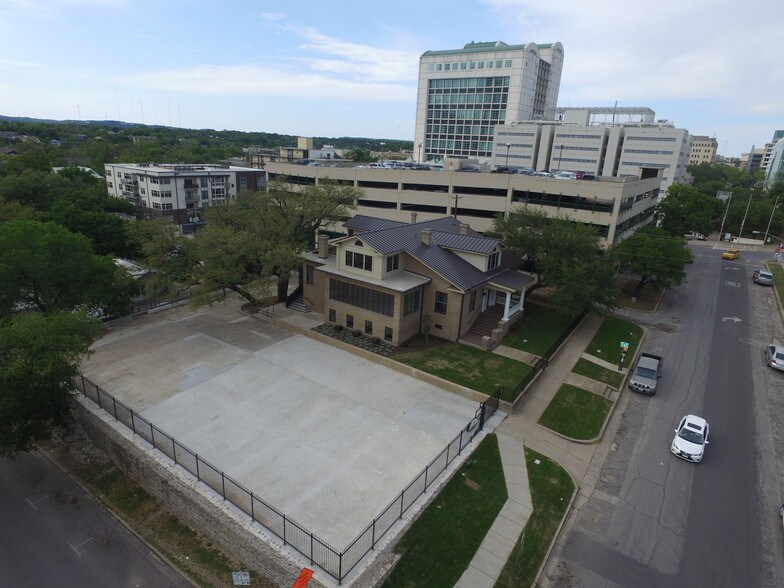 More Photos Of 904 San Antonio St, Austin Office For Lease