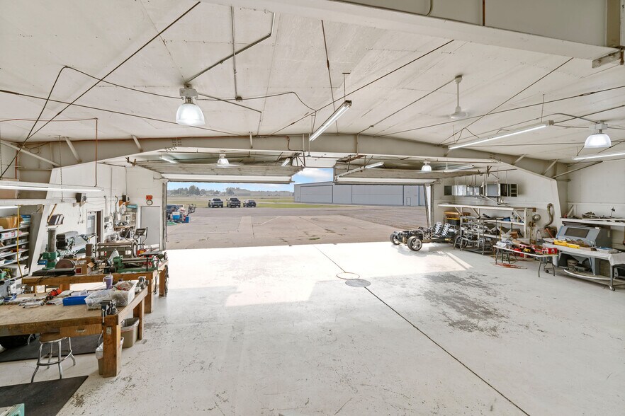 Primary Photo Of 1893 Airport Rd, Kalispell Warehouse For Sale